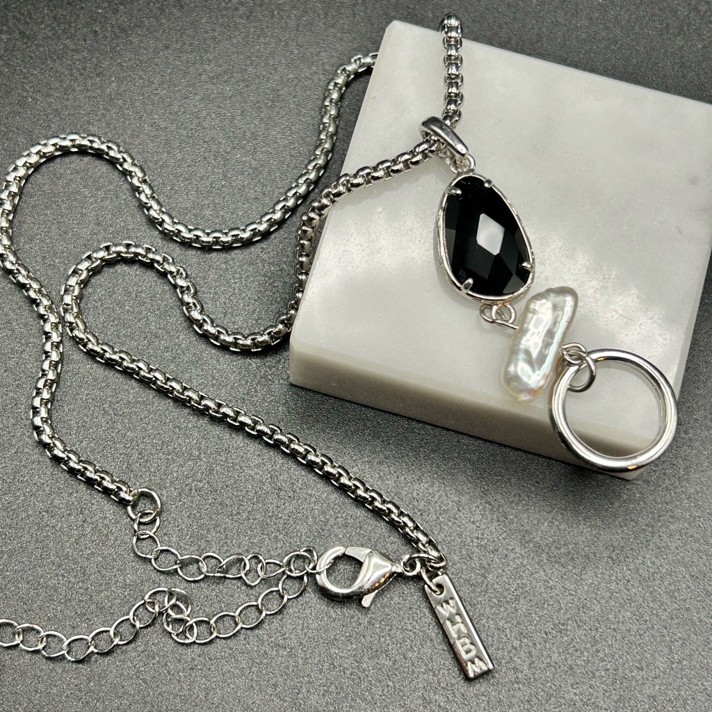 L44 Whbm Pendant Necklace Silver Tone Black Pearl Hoop Drop